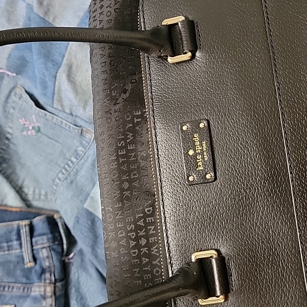 Kate Spade Terri Grove St. Black Leather - Picture 5 of 10